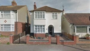 When Double Glazing Repairs Are Better Than Full Window Replacement